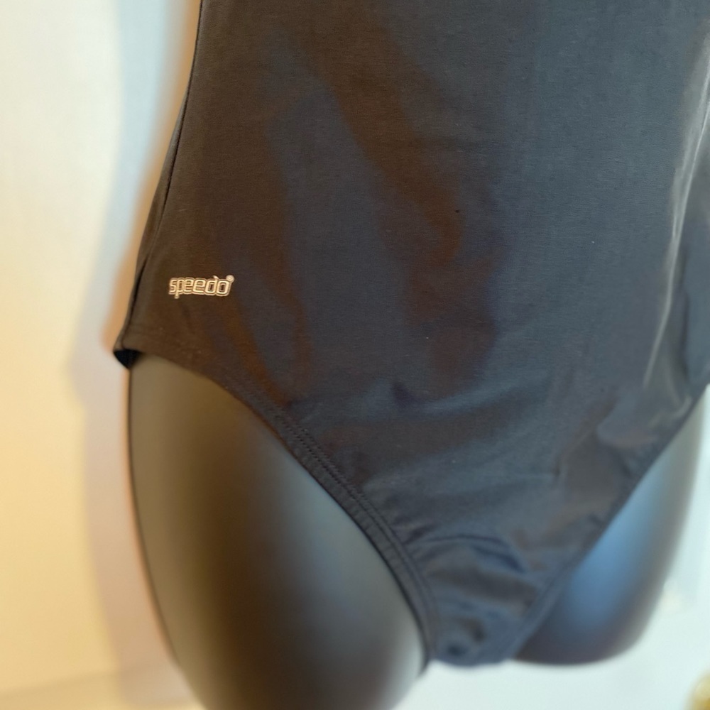 “Speedo” Solid Halter Style One Piece - image 7